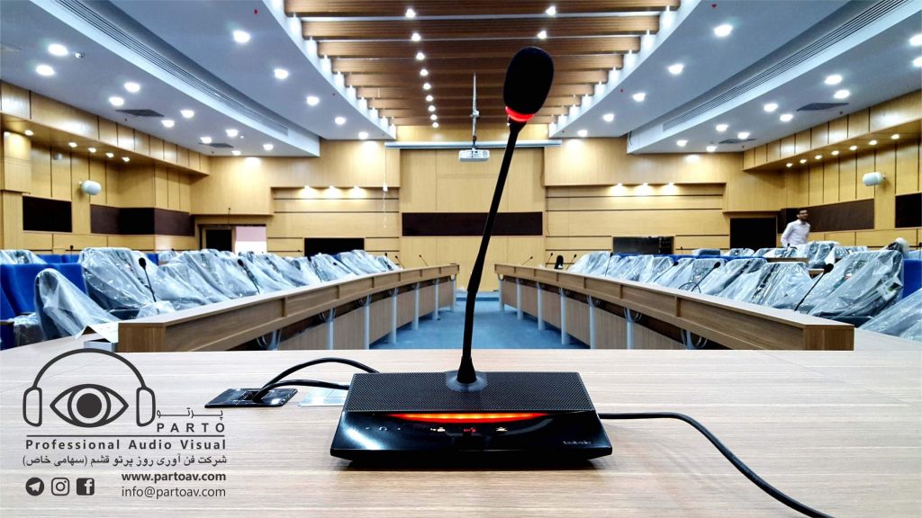 نحوه عملکرد سیستم ترجمه همزمان